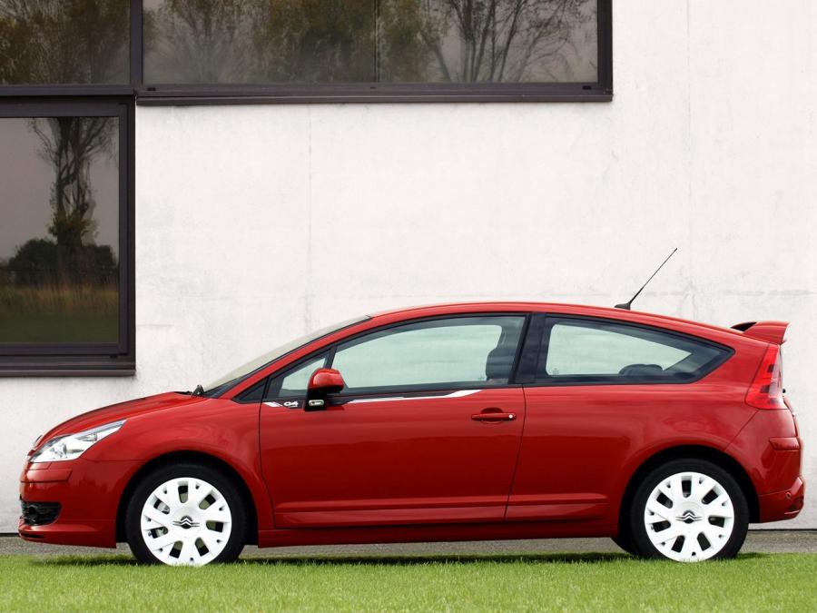  Citroen C4 by Loeb 2006 года  (фото 5 из 12)